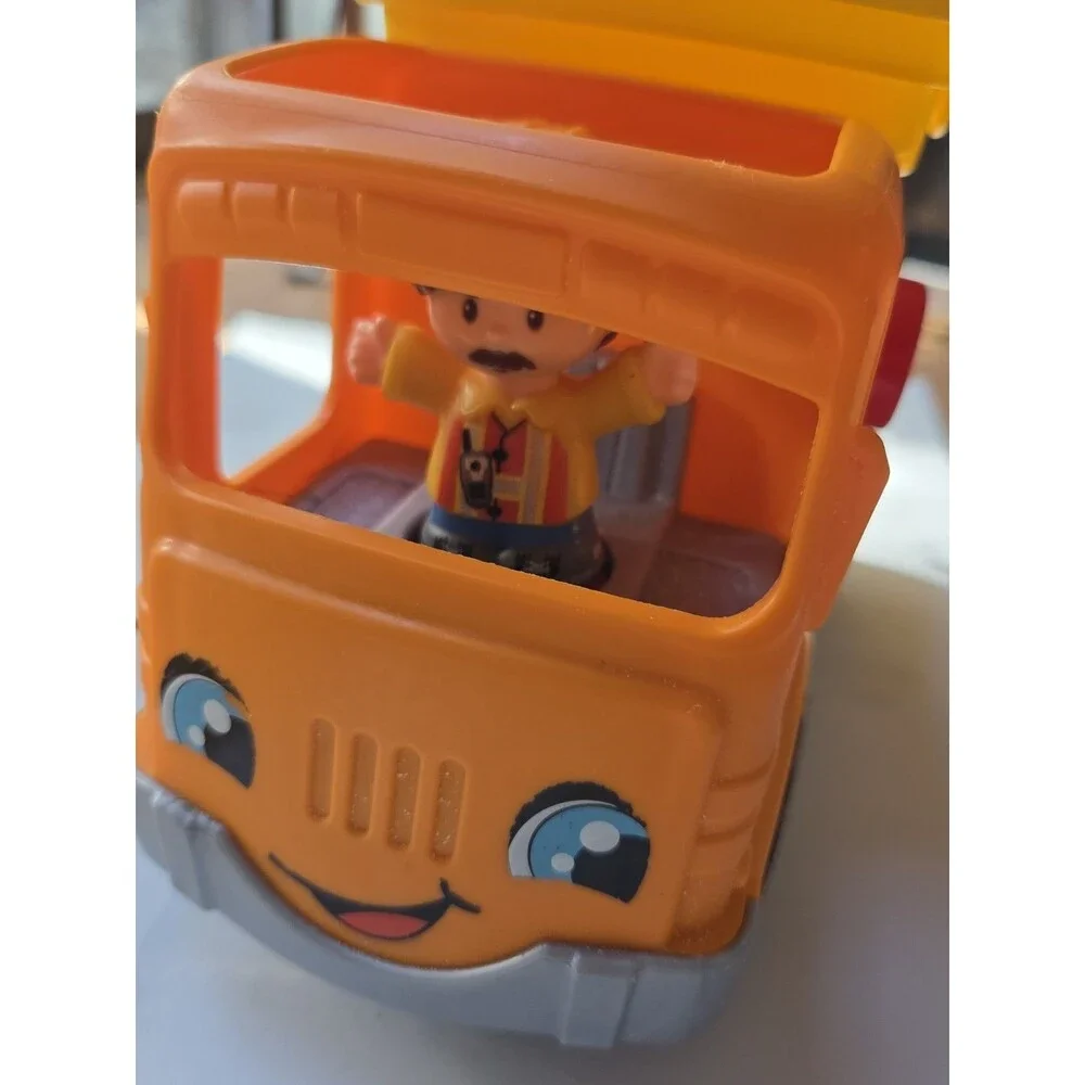 Fisher Price Little People Work Together Dump Truck with Figure